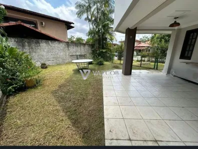 Casa de Condomínio com 4 Quartos à venda, 570m² no Parque Verde, Belém