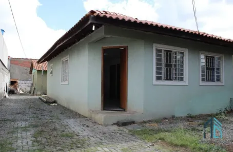 Casa com 3 Quartos à venda, 80m² no Uberaba, Curitiba