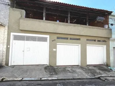 Casa com 3 Quartos à venda, 260m² no Baronesa, Osasco