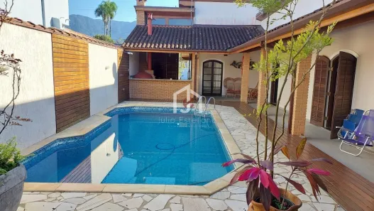 Casa de Condomínio com 4 Quartos à venda, 200m² no Horto Florestal, Ubatuba