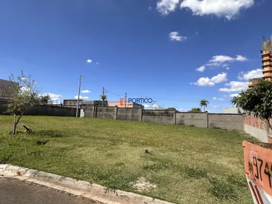 Lote/Terreno à venda, 384m² no Jardim Ypê, Paulínia