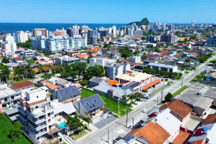 Lote/Terreno à venda, 560m² no Caioba, Matinhos