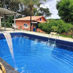 Casa com 4 Quartos à venda, 4000m² no Califórnia, Betim