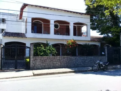 Casa com 3 Quartos à venda, 300m² no Campo do Galvão, Guaratinguetá