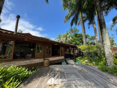 Casa com 5 Quartos à venda, 560m² no Camburi, São Sebastião