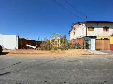 Lote/Terreno à venda, 360m² no Cidade Nova, Montes Claros