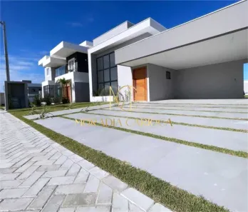 Casa de Condomínio com 3 Quartos à venda, 210m² no Ogiva, Cabo Frio