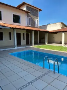 Casa com 4 Quartos à venda, 230m² no Praca da Bandeira, Araruama