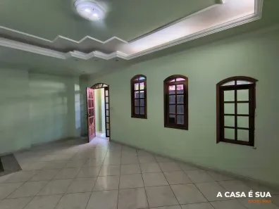 Casa com 3 Quartos para alugar, 160m² no Funcionários, Contagem