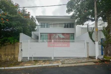 Sobrado com 3 Quartos à venda, 600m² no Jardim da Glória, São Paulo