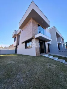 Casa com 3 Quartos à venda, 126m² no Camobi, Santa Maria