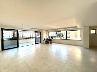 Apartamento com 3 Quartos à venda, 219m² no Meireles, Fortaleza