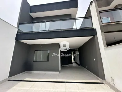 Casa com 3 Quartos à venda, 155m² no Itaipu, Niterói