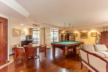 Apartamento com 4 Quartos para alugar, 334m² no Centro, Curitiba