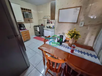 Casa com 6 Quartos à venda, 120m² no Centro, Carapicuíba