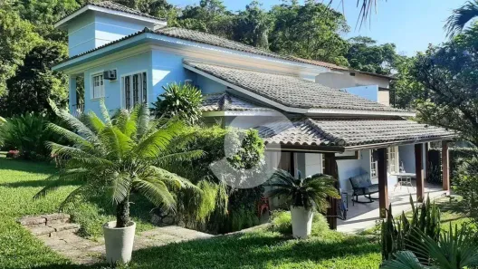 Casa com 5 Quartos à venda, 316m² no Itaipu, Niterói