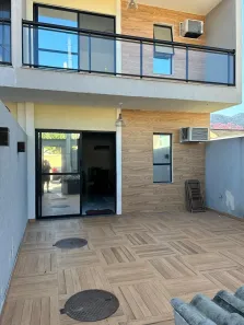 Casa de Condomínio com 2 Quartos à venda, 180m² no Vargem Pequena, Rio de Janeiro