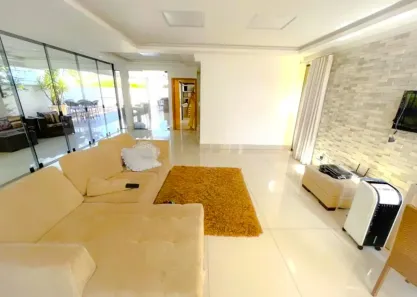 Casa de Condomínio com 4 Quartos à venda, 301m² no Jardins Lisboa, Goiânia