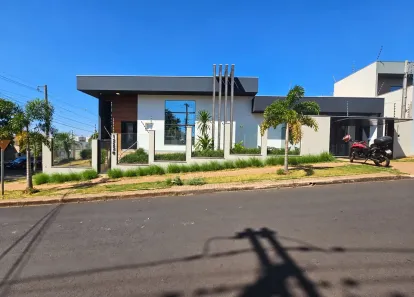 Casa com 3 Quartos à venda, 276m² no Jardim São Conrado, Maringá