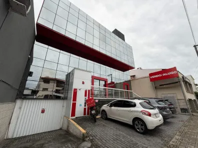 Prédio Comercial à venda, 542m² no Estreito, Florianópolis