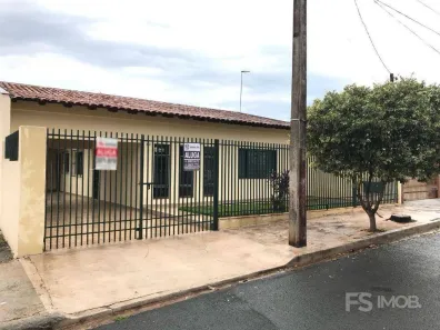 Casa com 2 Quartos à venda, 110m² no Brasília, Londrina
