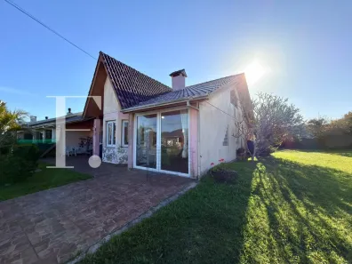 Casa com 4 Quartos à venda, 140m² no XANGRI-LÁ, Xangri-lá