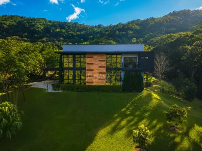 Fazenda/Sítio com 6 Quartos à venda, 727m² no Testo Salto, Blumenau