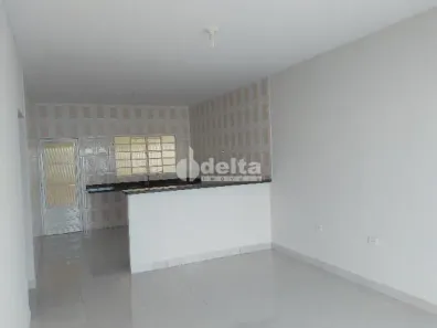 Casa com 2 Quartos à venda, 120m² no Jardim Holanda, Uberlândia