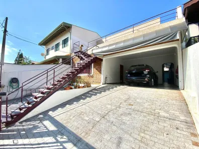 Sobrado com 5 Quartos à venda, 280m² no Vila Marieta, Campinas