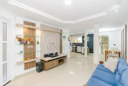 Sobrado com 4 Quartos à venda, 177m² no Xaxim, Curitiba