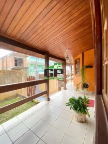 Casa com 3 Quartos à venda, 220m² no Vila Valqueire, Rio de Janeiro