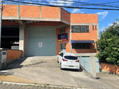 Galpão/Depósito/Armazém para alugar, 260m² no Esplanada, Caxias do Sul