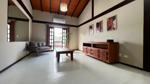 Casa com 2 Quartos para alugar, 80m² no Perequê, Ilhabela