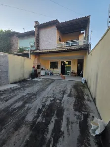 Sobrado com 4 Quartos à venda, 153m² no Cidade dos Funcionários, Fortaleza