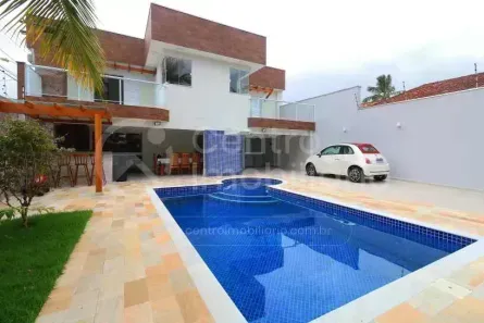 Casa com 3 Quartos à venda, 200m² no Estancia Sao José, Peruíbe