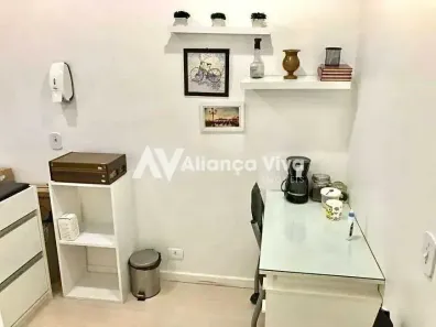 Sala Comercial à venda, 36m² no Catete, Rio de Janeiro