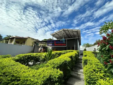 Casa com 4 Quartos à venda, 180m² no Bandeirinhas, Betim