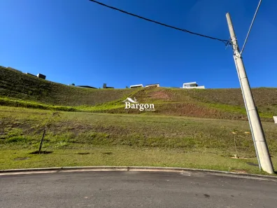 Lote/Terreno à venda, 682m² no São Pedro, Juiz de Fora