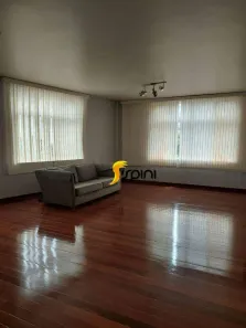 Apartamento com 4 Quartos para alugar, 330m² no Fundinho, Uberlândia