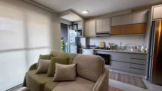 Apartamento com 2 Quartos para alugar, 47m² no Uvaranas, Ponta Grossa