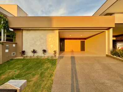 Casa com 4 Quartos à venda, 267m² no Jardins Capri, Senador Canedo