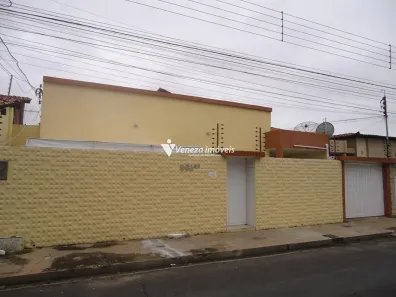 Imóvel Comercial com 4 Quartos à venda, 200m² no Centro, Teresina