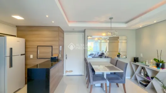 Apartamento com 2 Quartos à venda, 69m² no Jardim Lindóia, Porto Alegre