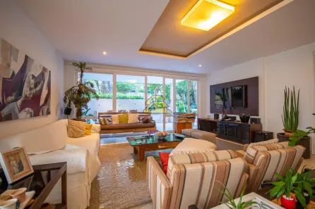 Casa com 4 Quartos à venda, 400m² no Cosme Velho, Rio de Janeiro
