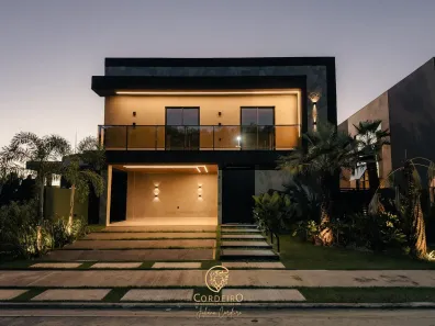 Casa de Condomínio com 5 Quartos à venda, 381m² no Cidade Alpha, Eusébio