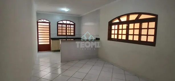Sobrado com 2 Quartos para venda ou aluguel, 130m² no Loteamento Residencial e Comercial Bosque Flamboyant, Taubaté