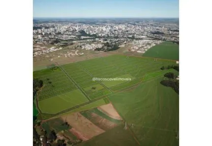 Lote/Terreno à venda, 165m² no Coqueiral, Cascavel