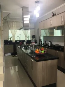 Sobrado com 3 Quartos à venda, 10m² no Jardim Nayara, Embu das Artes