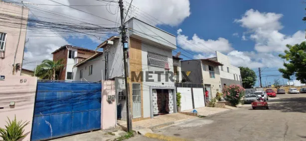 Imóvel Comercial com 10 Quartos à venda, 348m² no Serrinha, Fortaleza