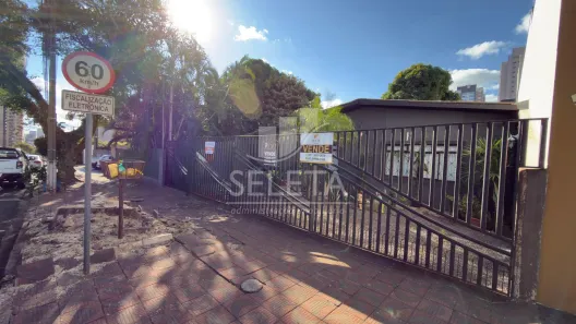Lote/Terreno à venda, 426m² no Centro, Cascavel